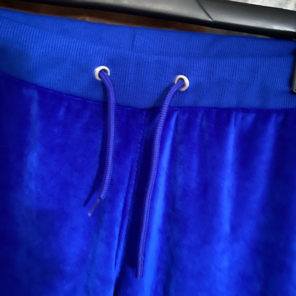 Vintage Y2K 2 piece Royal blue velvet/velour tracksuit - Picture 8 of 9